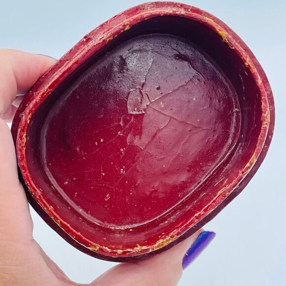 Vintage Hand Painted Wooden Laquered Unique Unicorn Trinket Box Kashmir 1940s - Picture 8 of 11